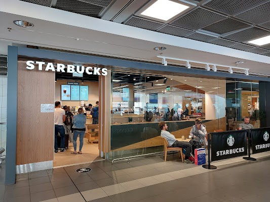 Dublin Airport Warns Passengers Of Lengthy Queues - Travel Radar